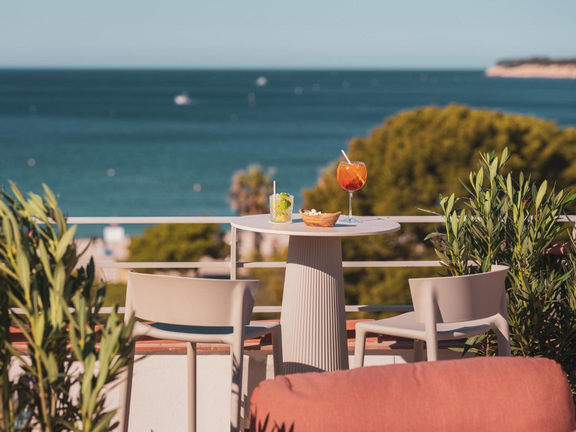Hotel Liautaud Rooftop Cassis Ngoại thất bức ảnh